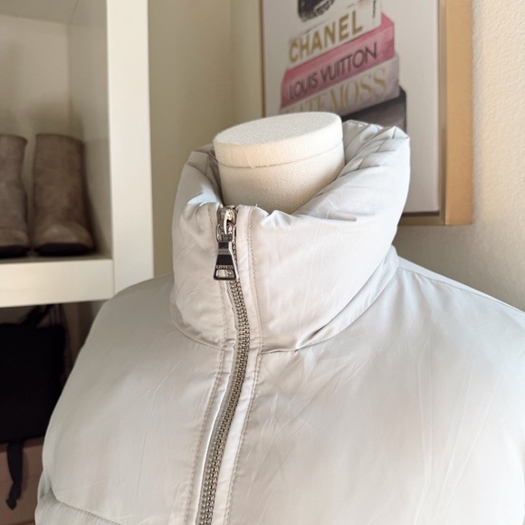 Beautiful Express Light Gray Puffer Jacket Size XS - Picture 2 of 5